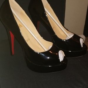 Black Patten leather peep toe heels